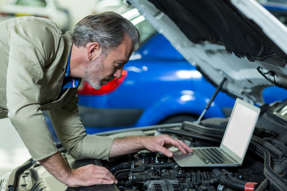 check engine lámpa törlése szervizben